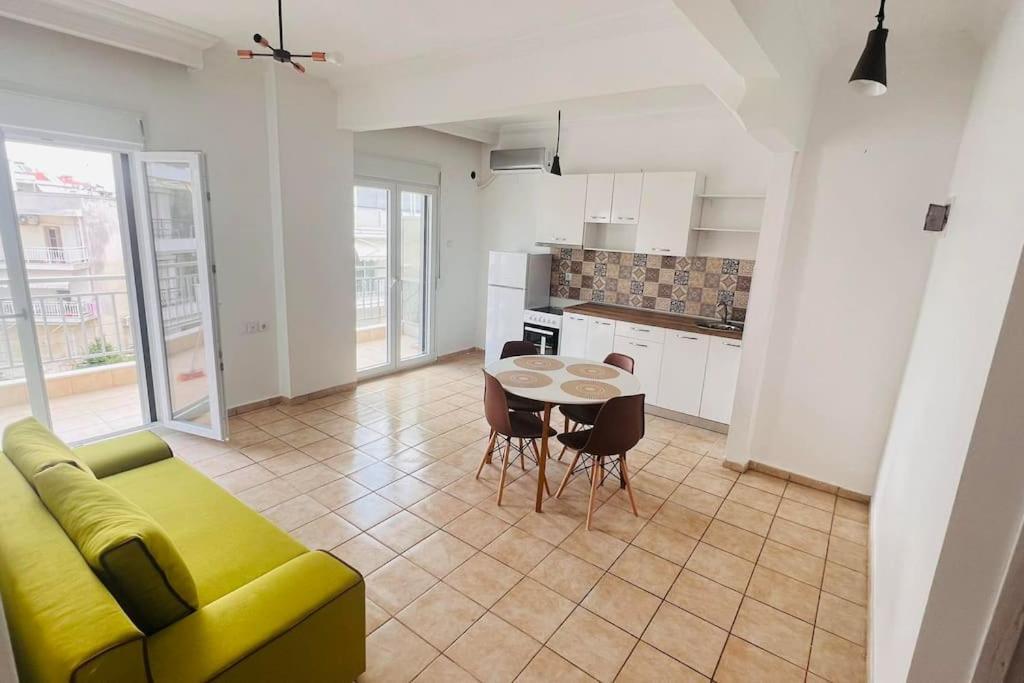 4 N-Joy Apartment Peraia  Bagian luar foto