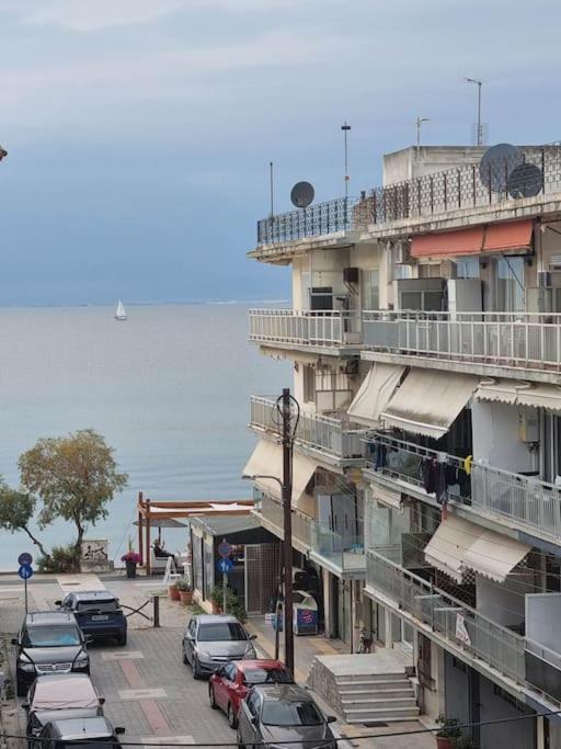 4 N-Joy Apartment Peraia  Bagian luar foto
